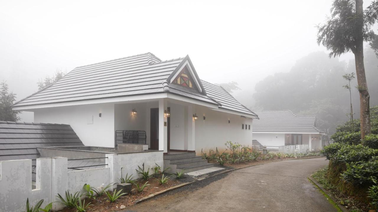Wild Planet Jungle Resort Devāla Buitenkant foto