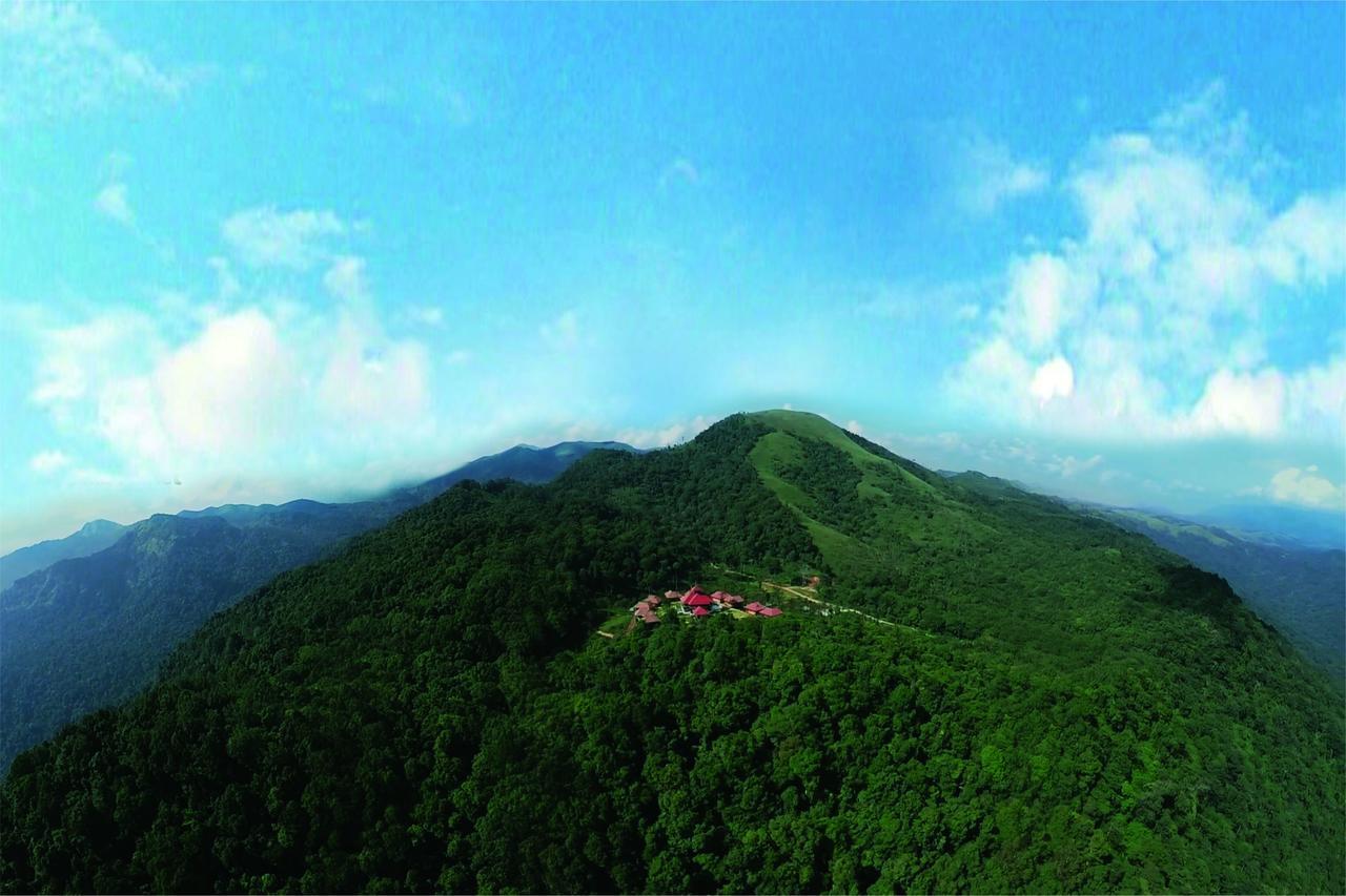 Wild Planet Jungle Resort Devāla Buitenkant foto
