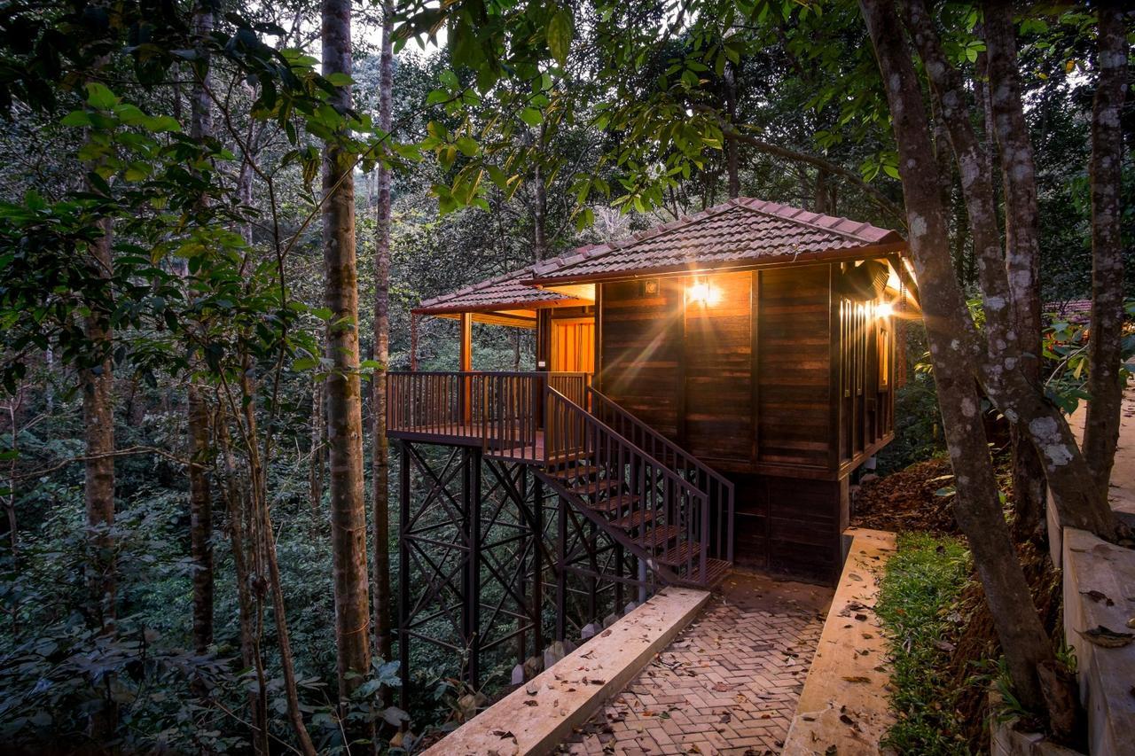 Wild Planet Jungle Resort Devāla Buitenkant foto