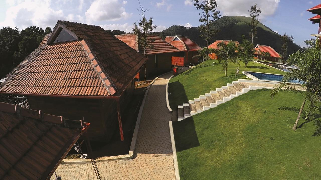 Wild Planet Jungle Resort Devāla Buitenkant foto