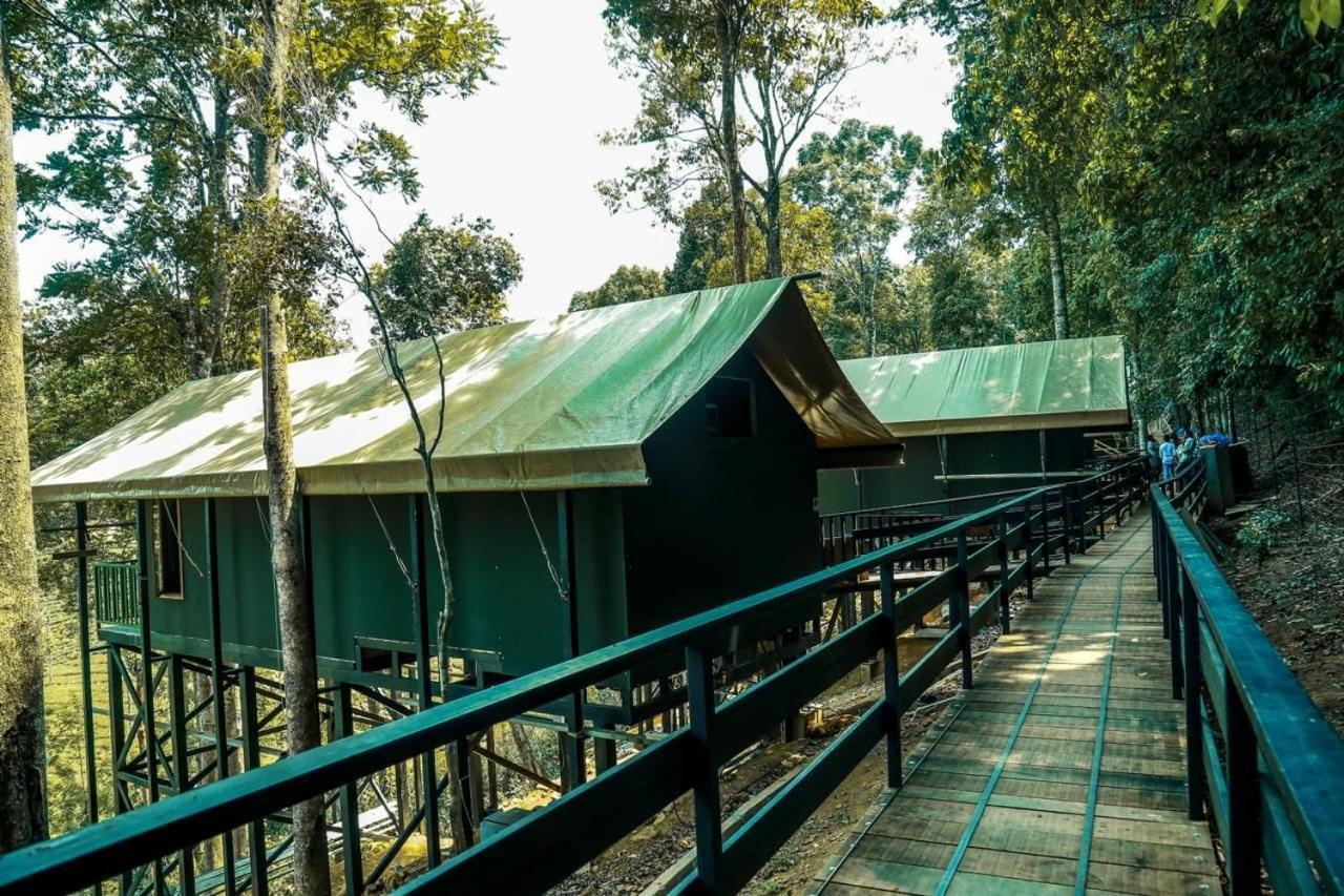 Wild Planet Jungle Resort Devāla Buitenkant foto