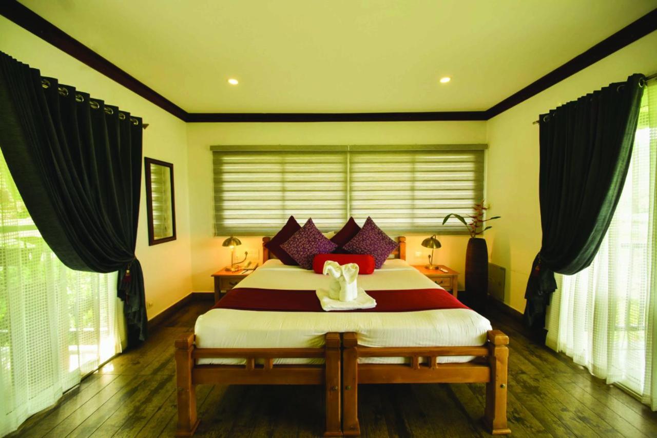 Wild Planet Jungle Resort Devāla Buitenkant foto